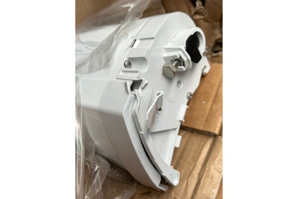 Thule Omnistor 6300 dakluifel wit - Afbeelding 3